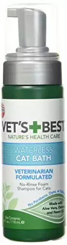 Vet’s Best Waterless Cat Bath | No Rinse Waterless Dry Shampoo for Cats | Veterinarian Formulated | 4 Ounces,Green